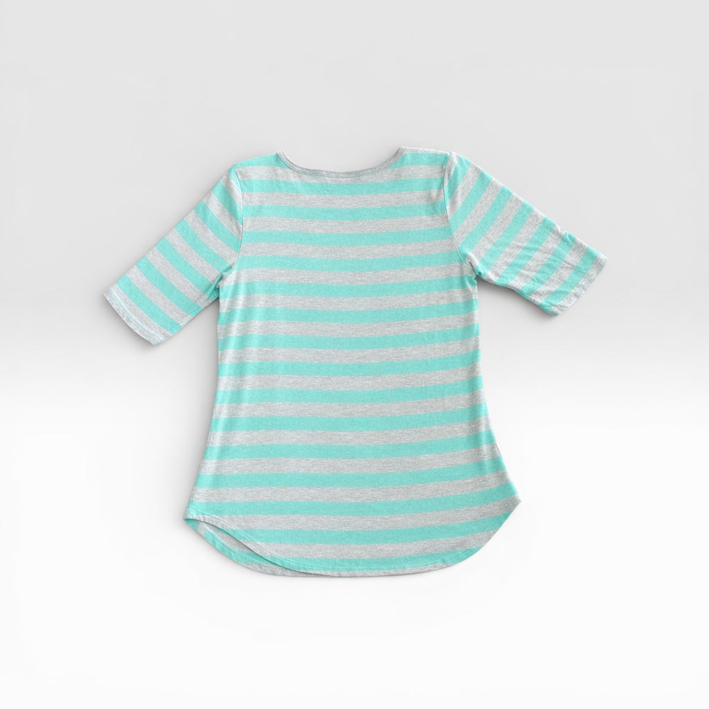 Apt 9 Preowned great condition Size M Gray/teal T-Shirt