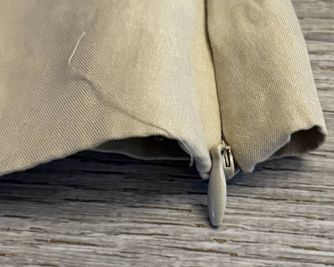 Due per Due Preowned great condition Size 14 Beige Top