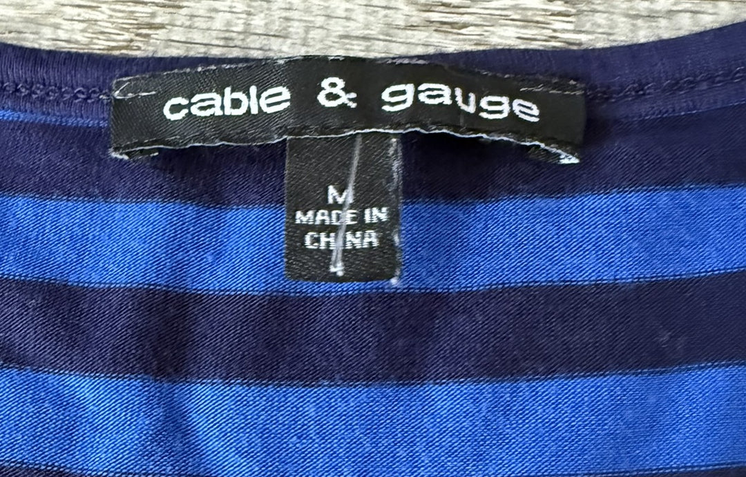 Cable & Gauge Preowned great condition Size M Blue Blouse