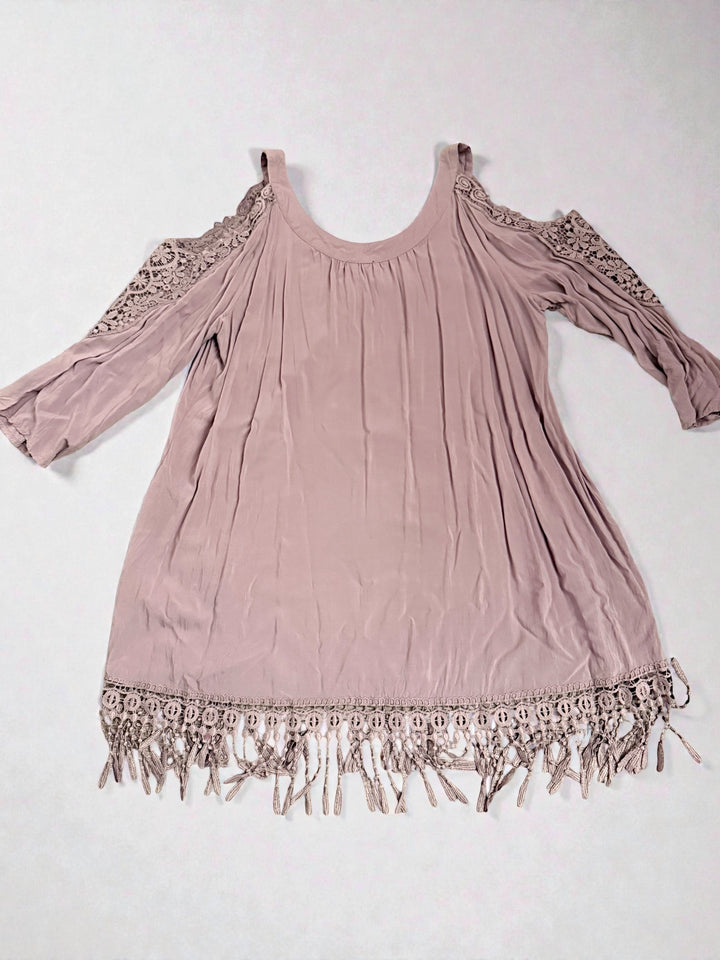 Venus Preowned great condition Size 2X Lavender Tunic