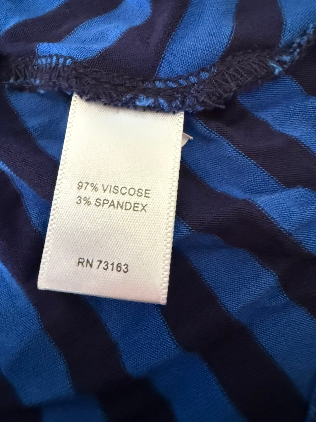 Cable & Gauge Preowned great condition Size M Blue Blouse