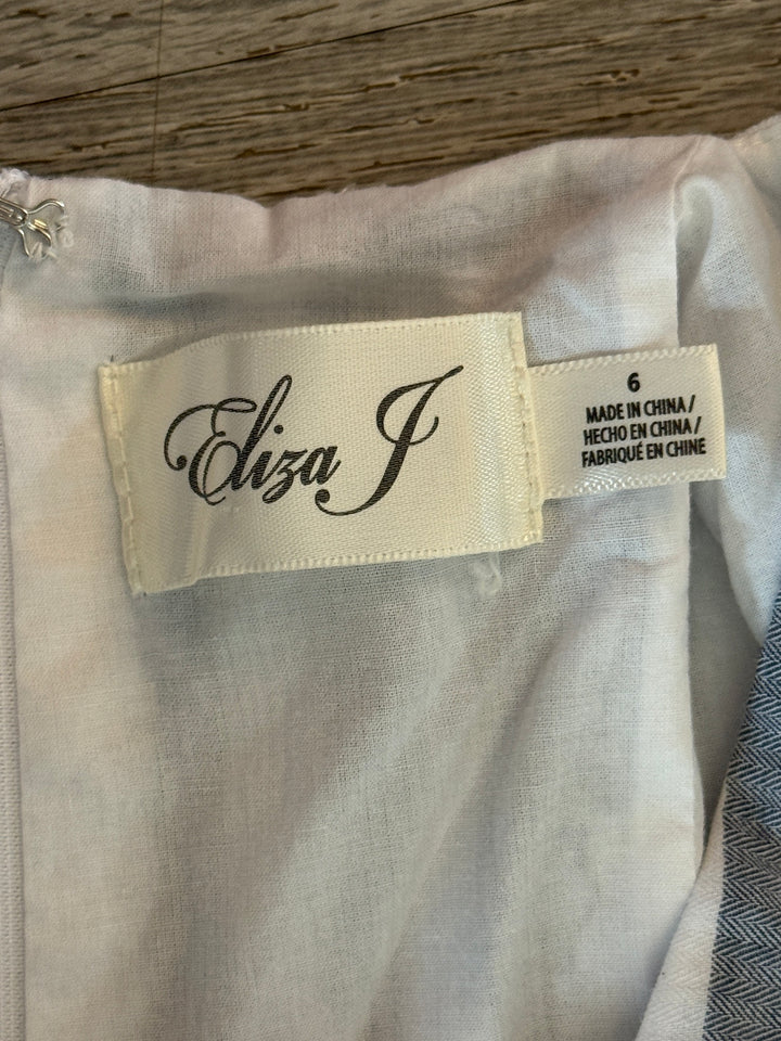 Eliza J Preowned great condition Size 6 Blue & White Dress