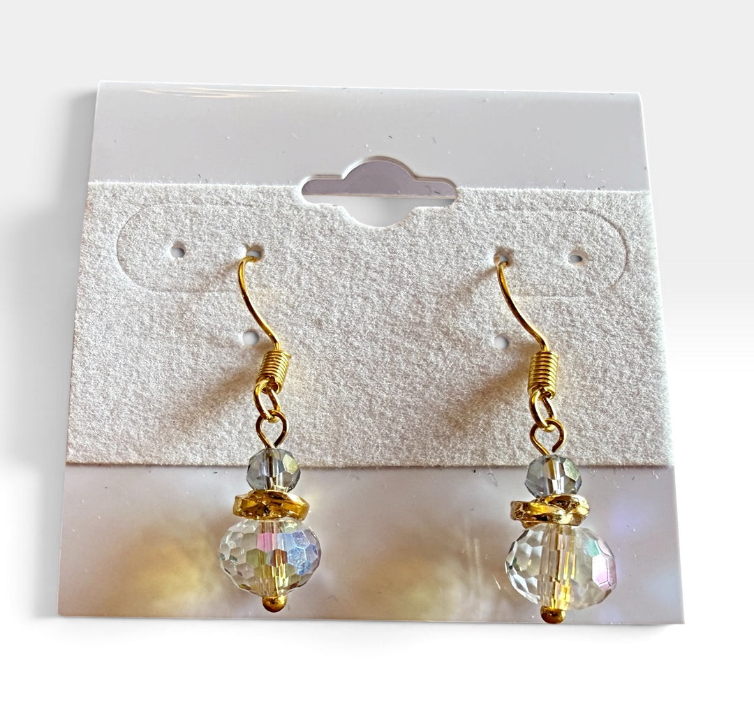 Preowned great condition Gold Earrings fashion