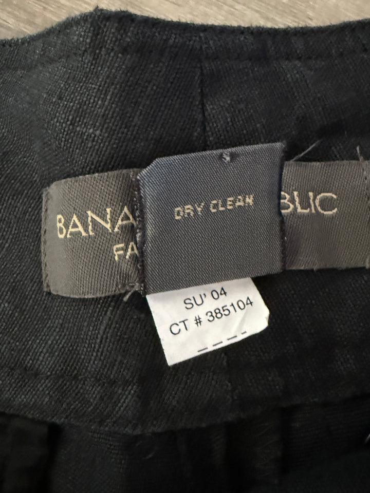Banana Republic Preowned great condition Size 12 Black Pants