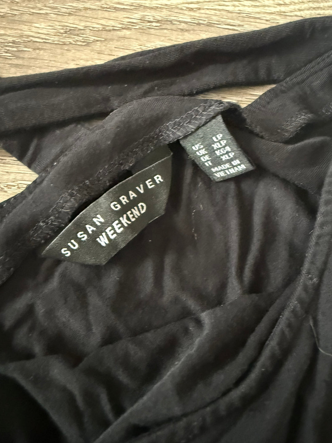 Susan Graver Preowned great condition Size LP Black Top