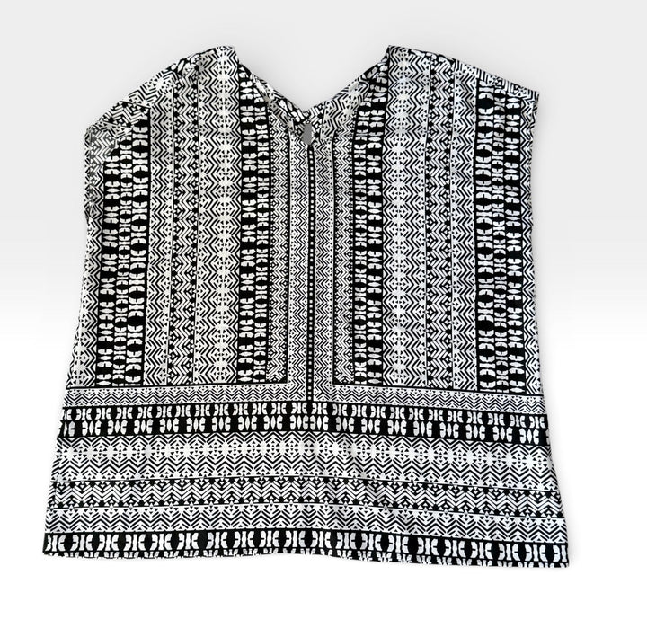 Chico's Preowned great condition Size 3 Black/white Top