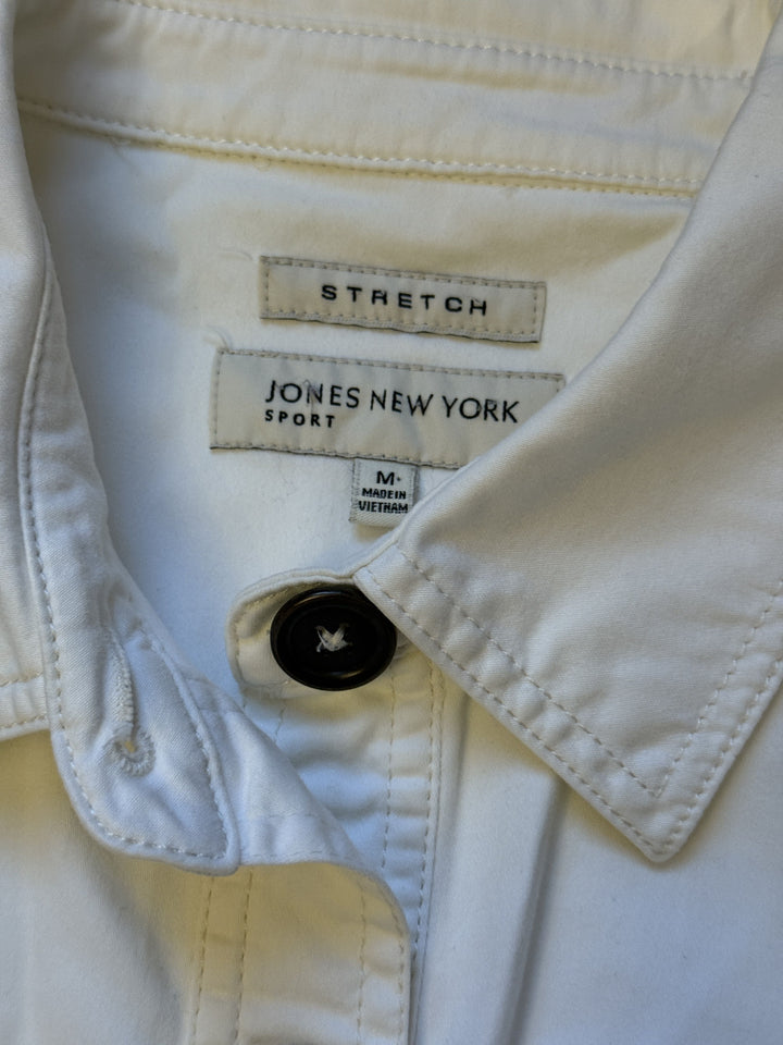 Jones New York Preowned great condition Size M Off White Jacket