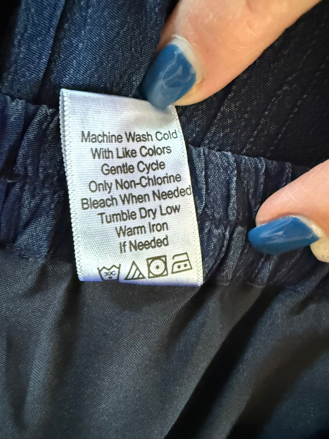 Coldwater Creek Preowned great condition Size PL Navy Skirt