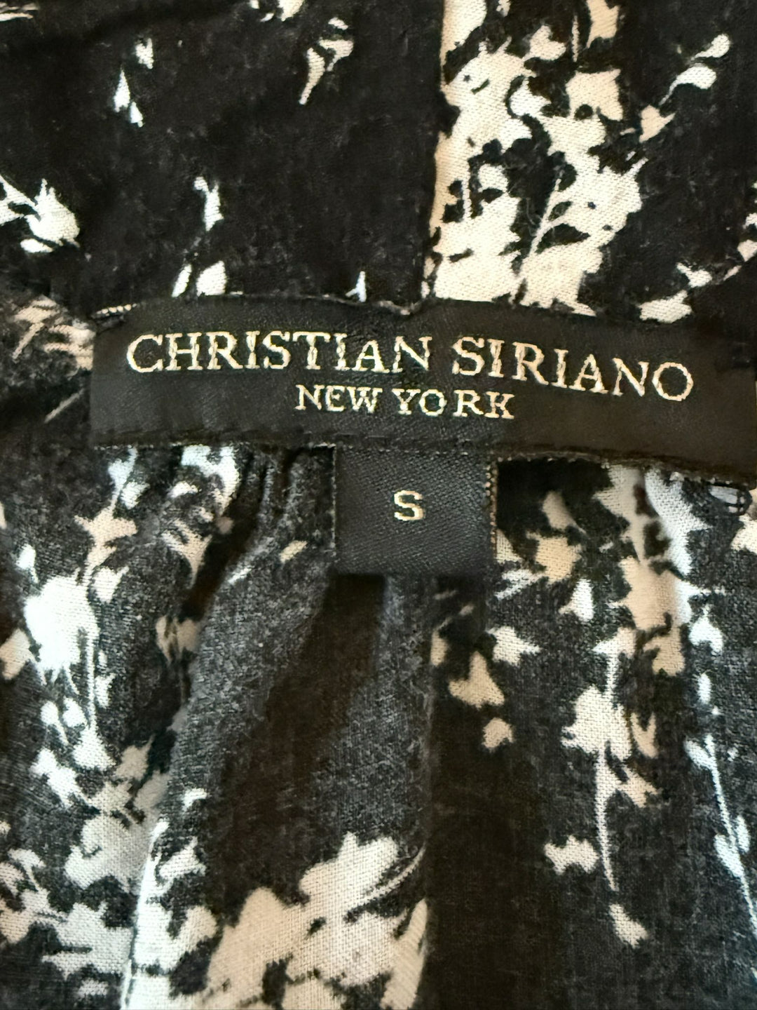 Christian Siriano Preowned great condition Size S Black/white Top