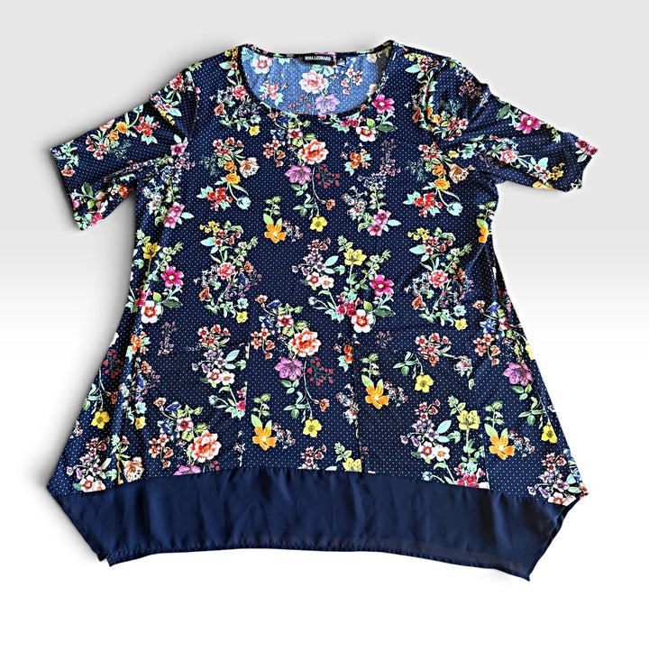 Nina Leonard Preowned great condition Size 1X Navy/multi Tunic