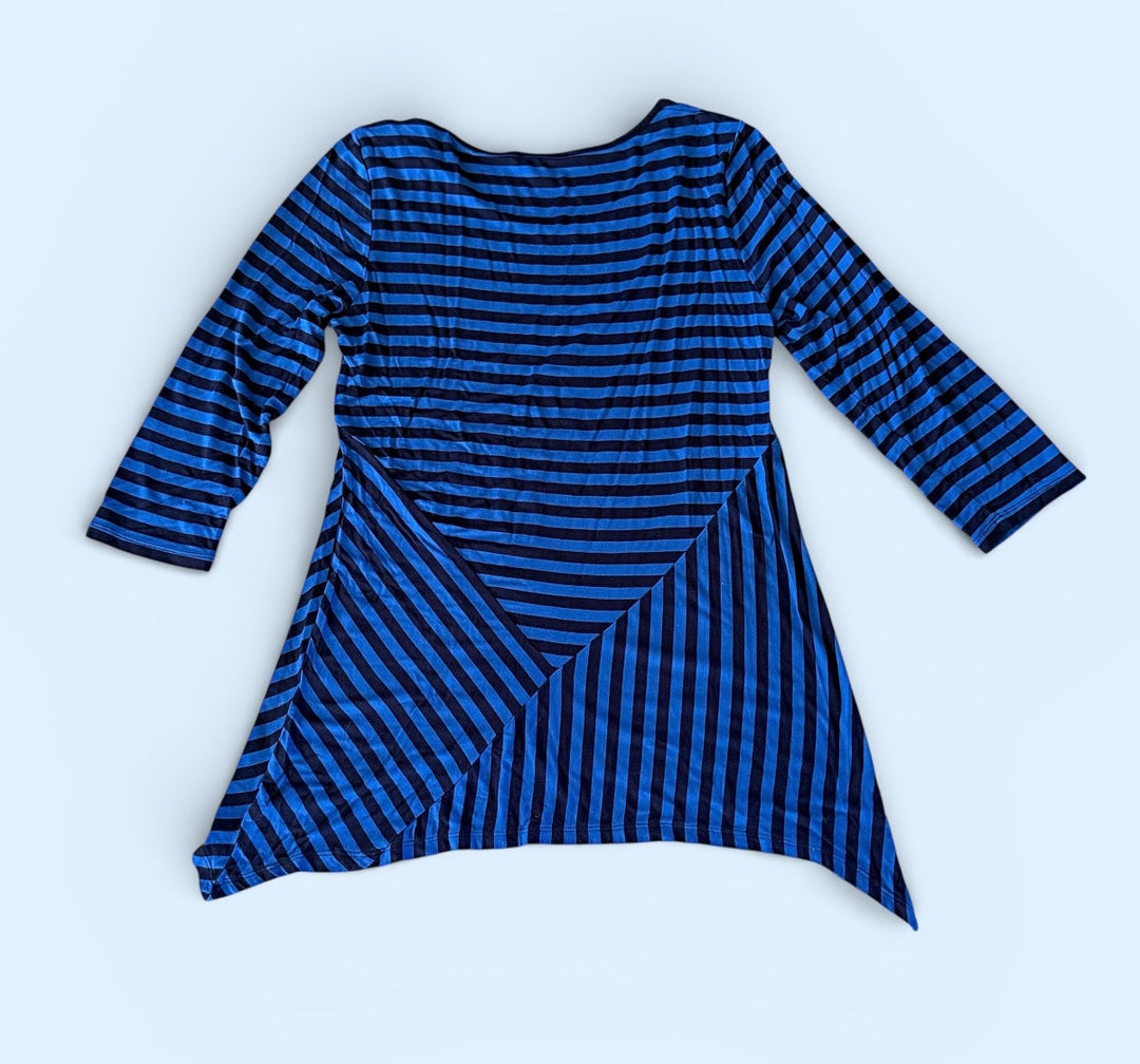 Cable & Gauge Preowned great condition Size M Blue Blouse