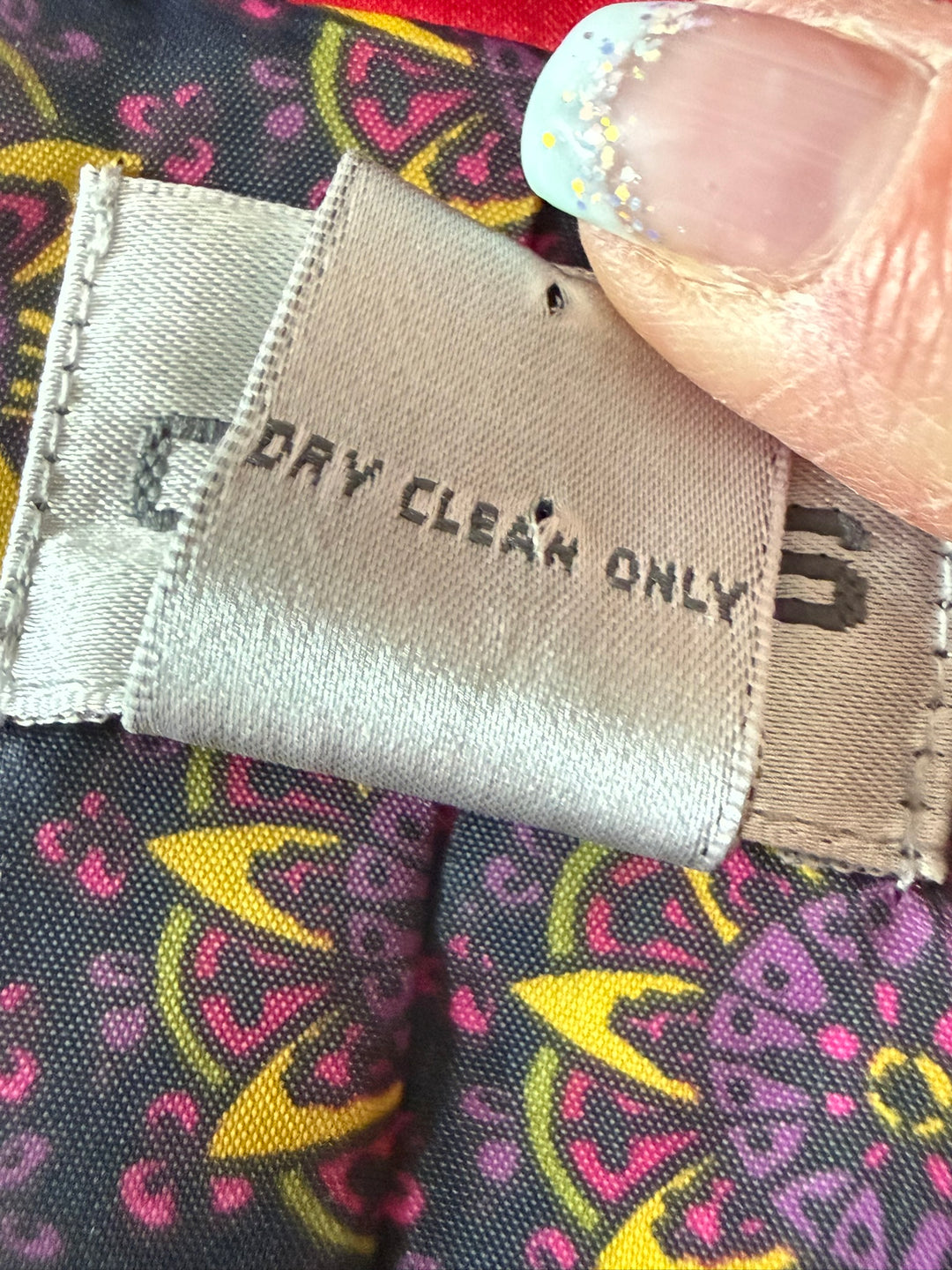 Chico's Preowned great condition Size 3 Red/multi Jacket