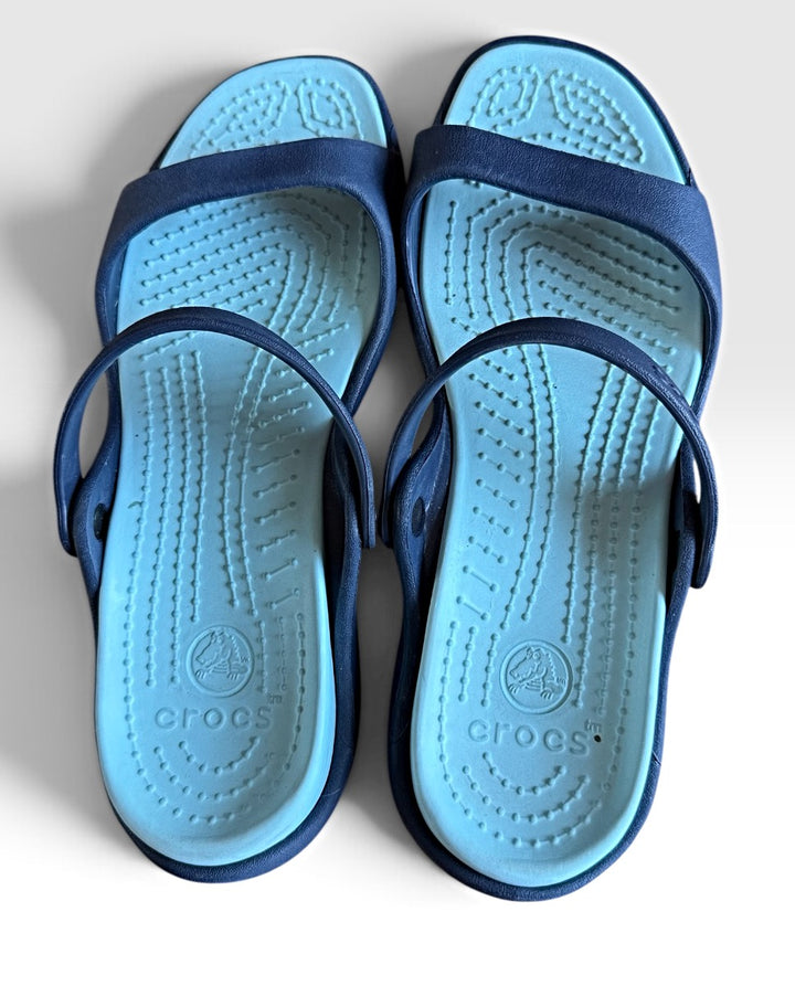 Crocs Preowned great condition Size 9 Navy/Teal Sandals