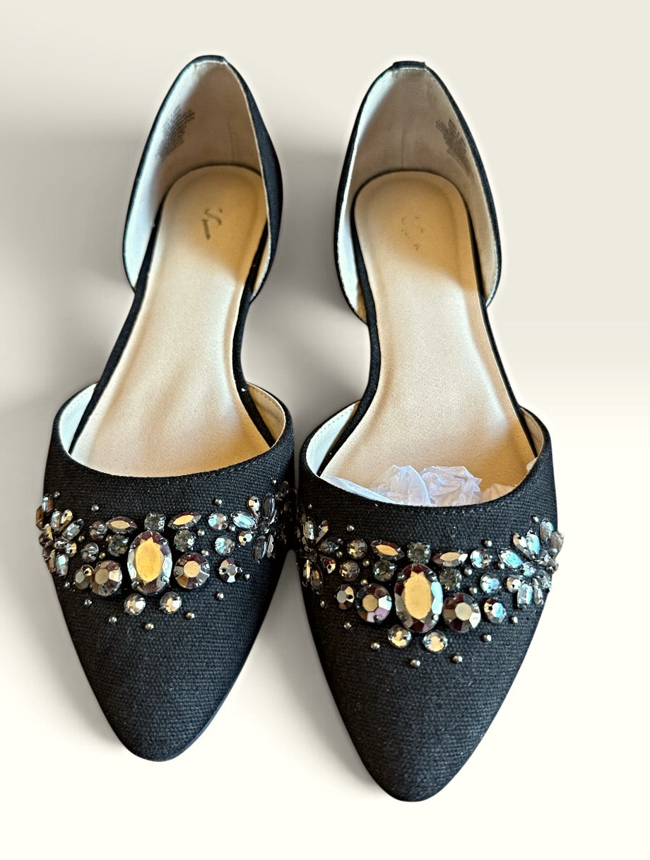 Simply Vera Preowned great condition Size 8 Black Flats