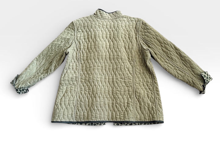 D & Co Preowned great condition Size XL Olive Jacket