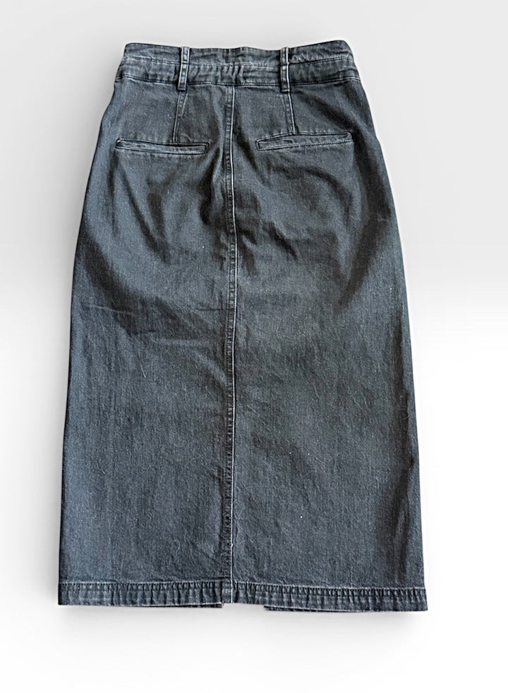 Pilcro Preowned great condition Size 0 Black Skirt