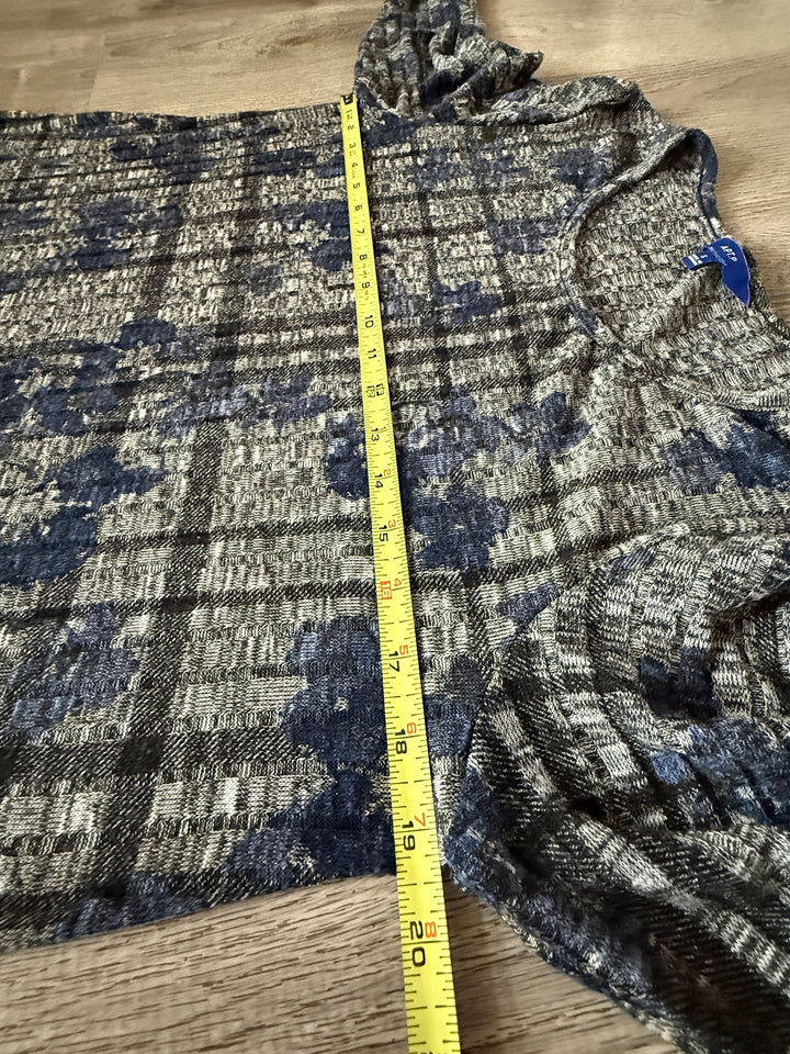 Apt 9 Preowned great condition Size S gray/blue Tunic